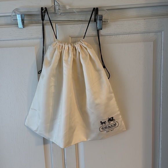 Coach pocketbook protector. - Picture 2 of 4